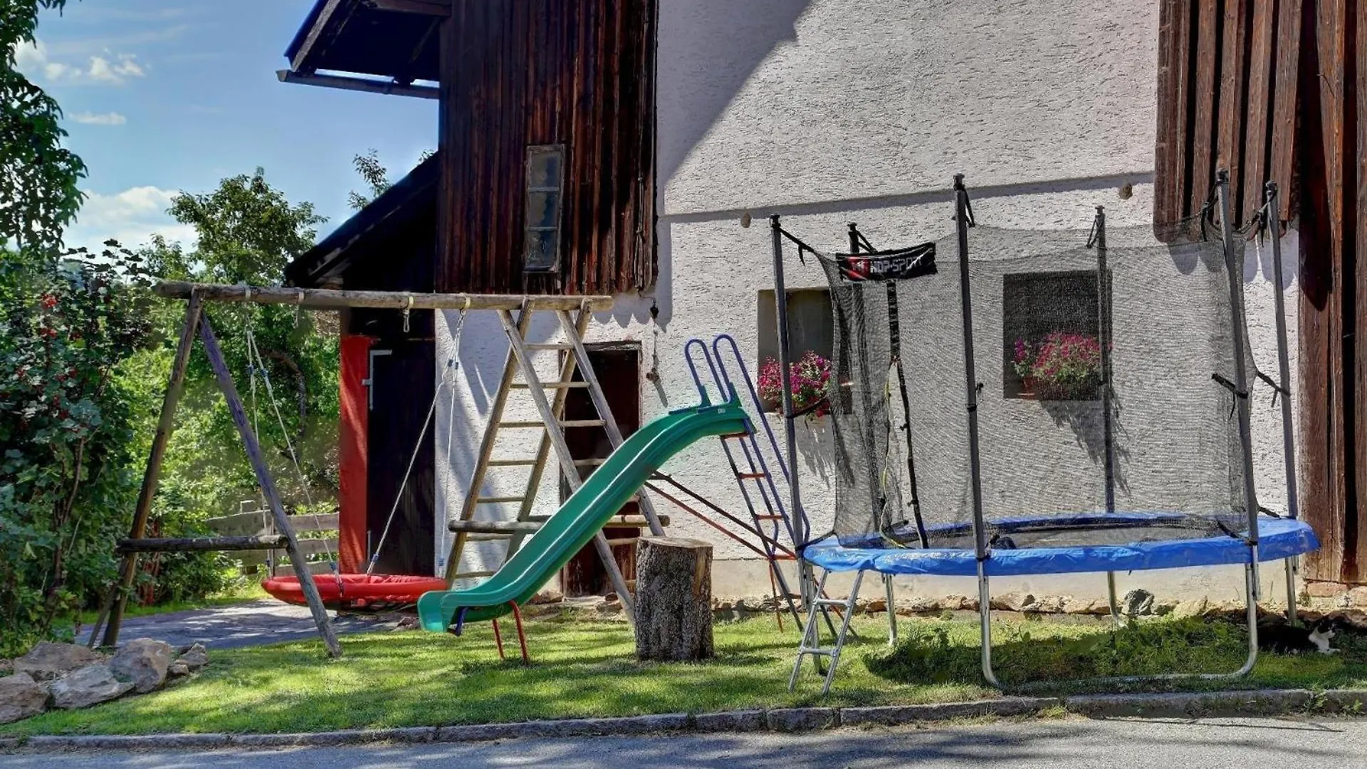 Ferienwohnung In Sankt Oswald Mit Grossem Balkon Apartment Sankt Oswald-Riedlhuette